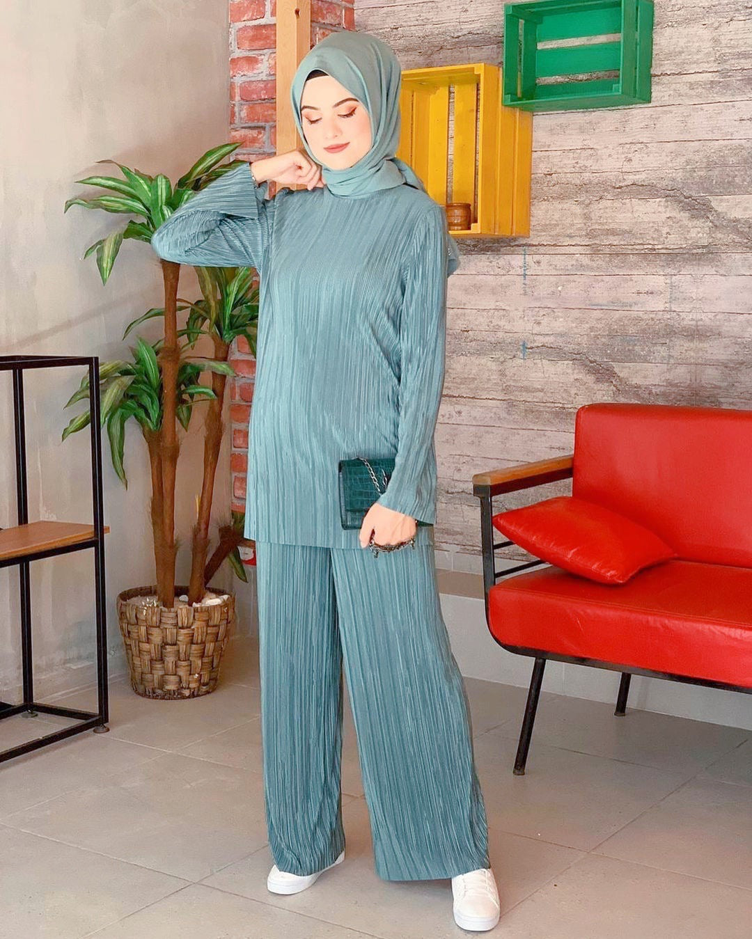 Elegant Ethnic Pleated Suit – Perfect for Casual & Formal Occasions